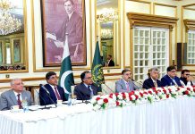 PM chairs cabinet meeting 