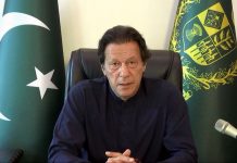 وزیر اعظم عمران خان سره نوموړي قانون پوهه ډاكټر بابر اعوان وليدل 