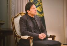 وزیراعظم عمران خان نال وفاقی وزیر ریلوے شیخ رشید احمد دی ملاقات