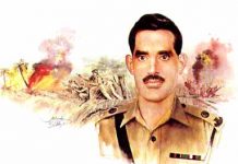 میجر محمد اکرم شہید دا 49 واں یوم شہادت ہفتے کوں منایا ڳیا، بری فوج دے سربراہ جنرل قمر جاوید باجوہ ولوں شہید دی یادگار تے پھلاں دی چادر چڑھائی ڳئی